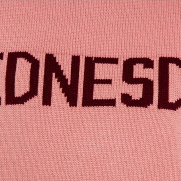 Wednesday/Tuesday Motif Sweater - Picture 8 of 11